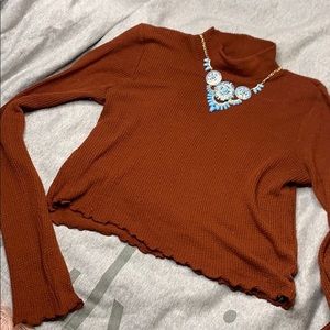 urban outfitters - long sleeve scalloped‎ top
